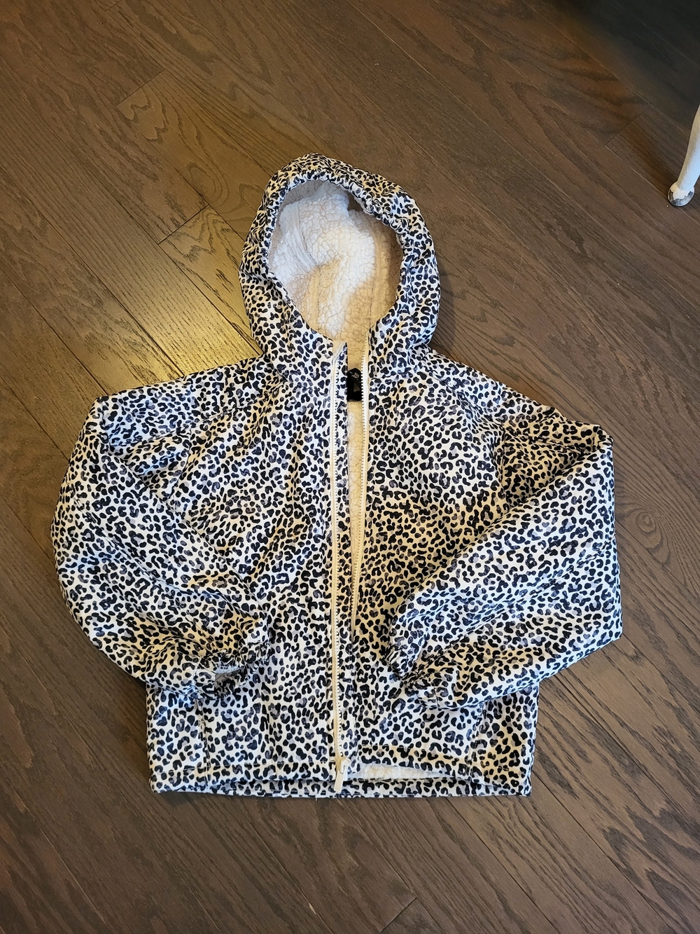 Leopard Print Sherpa Hooded Jacket - Cream & Black